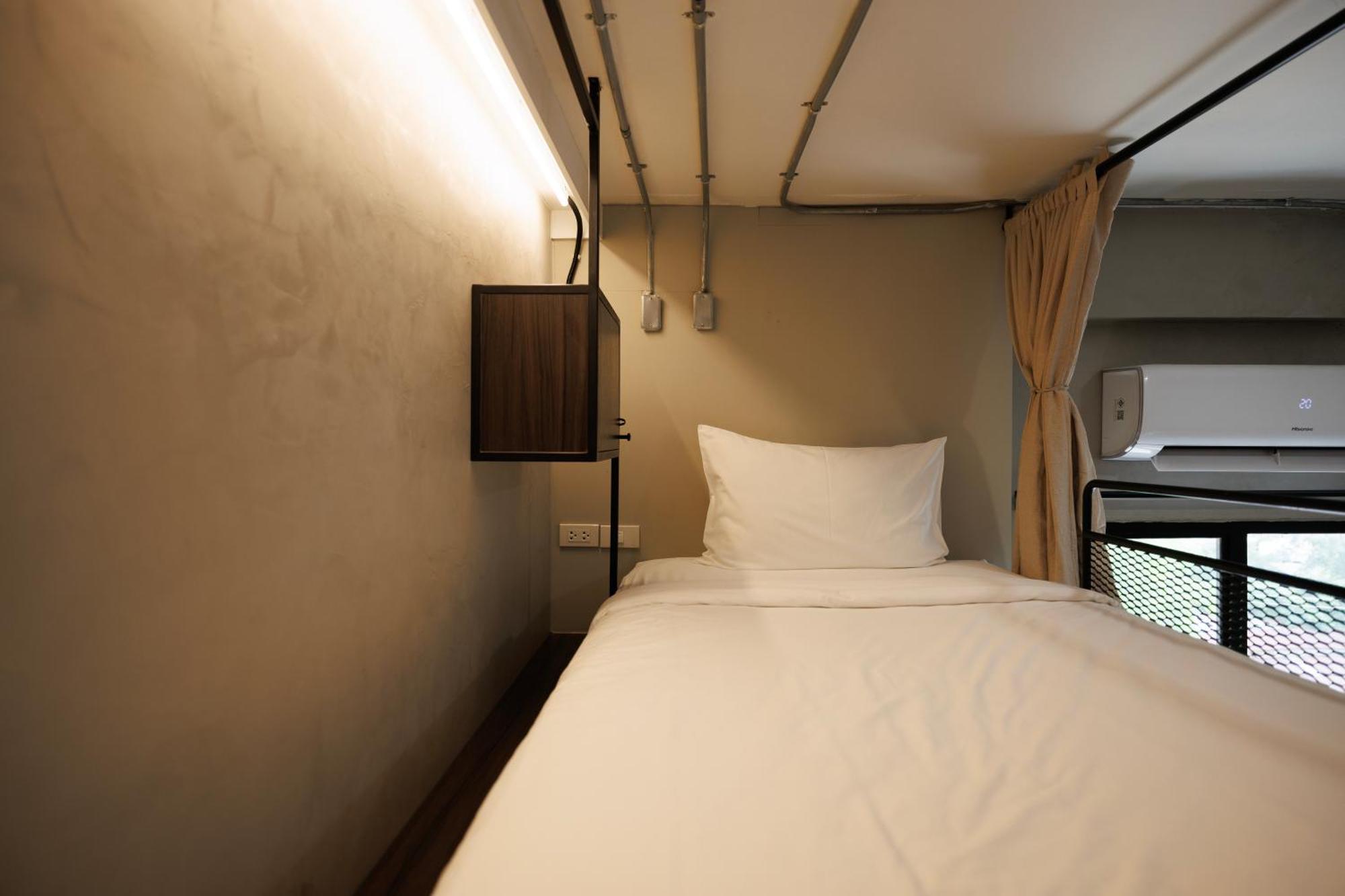 C'House Bangkok Hostel Kültér fotó